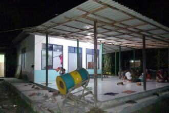 Tadarus Bersama Tetangga: Suasana Malam Di Rt.004 Parang Batang
