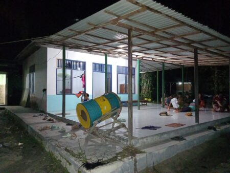 Tadarus Bersama Tetangga: Suasana Malam Di Rt.004 Parang Batang